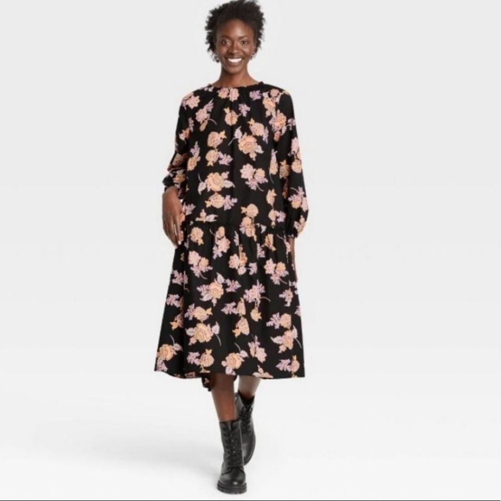 WHO WHAT WEAR PRAIRIE PAISLEY BLACK LONG SLEEVE. LONG LENGTH DRESS SIZE 1X NWT